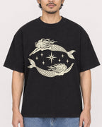 Mockup Boxy Heavyweight Tee Black male close-up 02