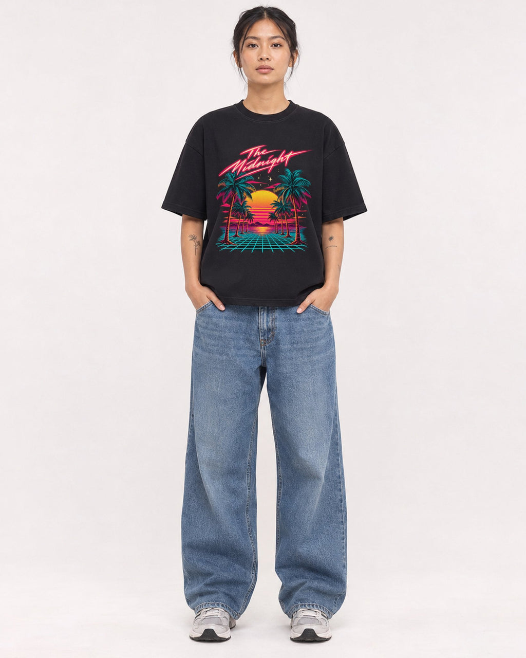 Mockup Boxy Heavyweight Tee Black female full-body 12
