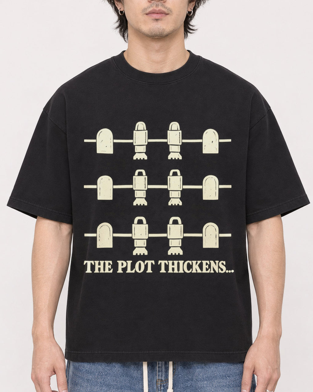 Mockup Boxy Heavyweight Tee Black male close-up 03