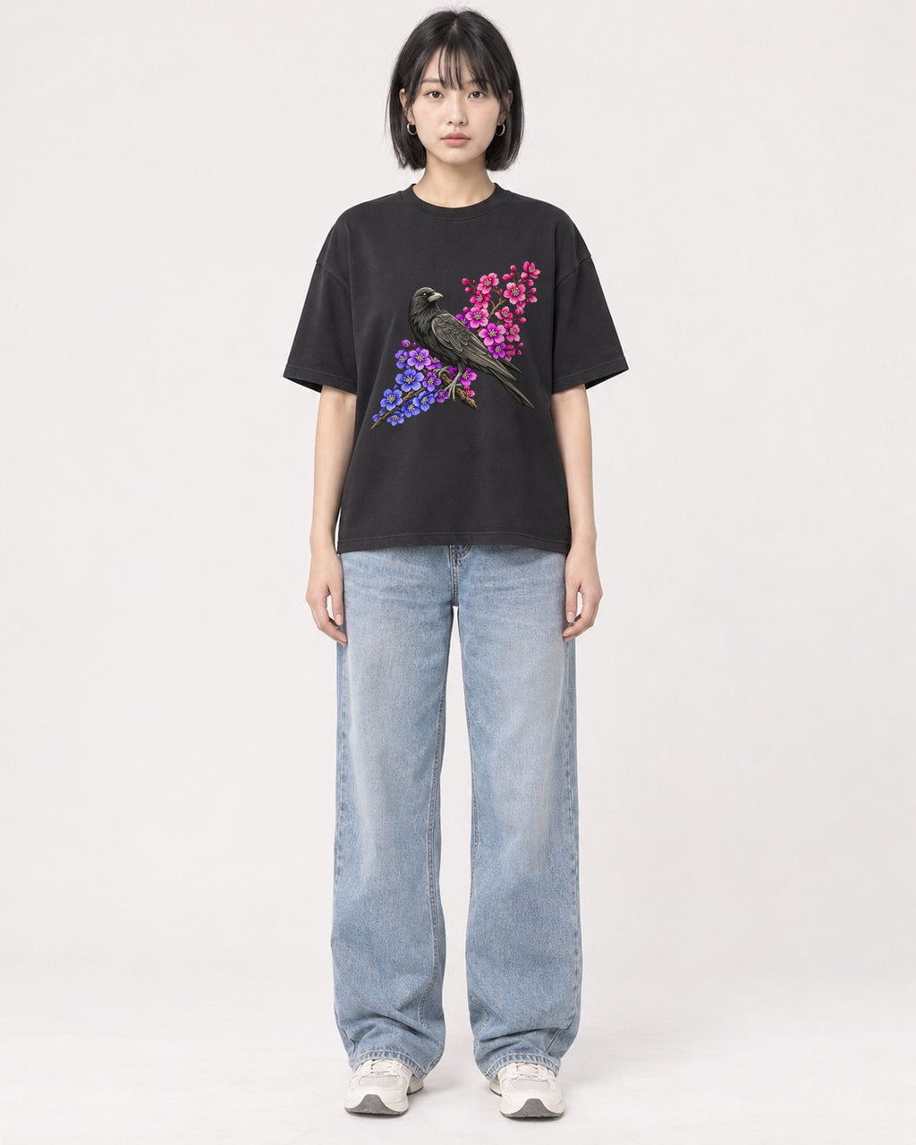 Mockup Boxy Heavyweight Tee Black female full-body 11