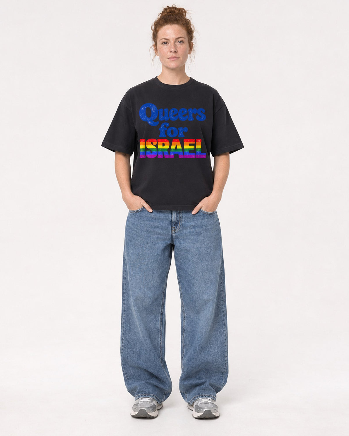 Mockup Boxy Heavyweight Tee Black female full-body 28