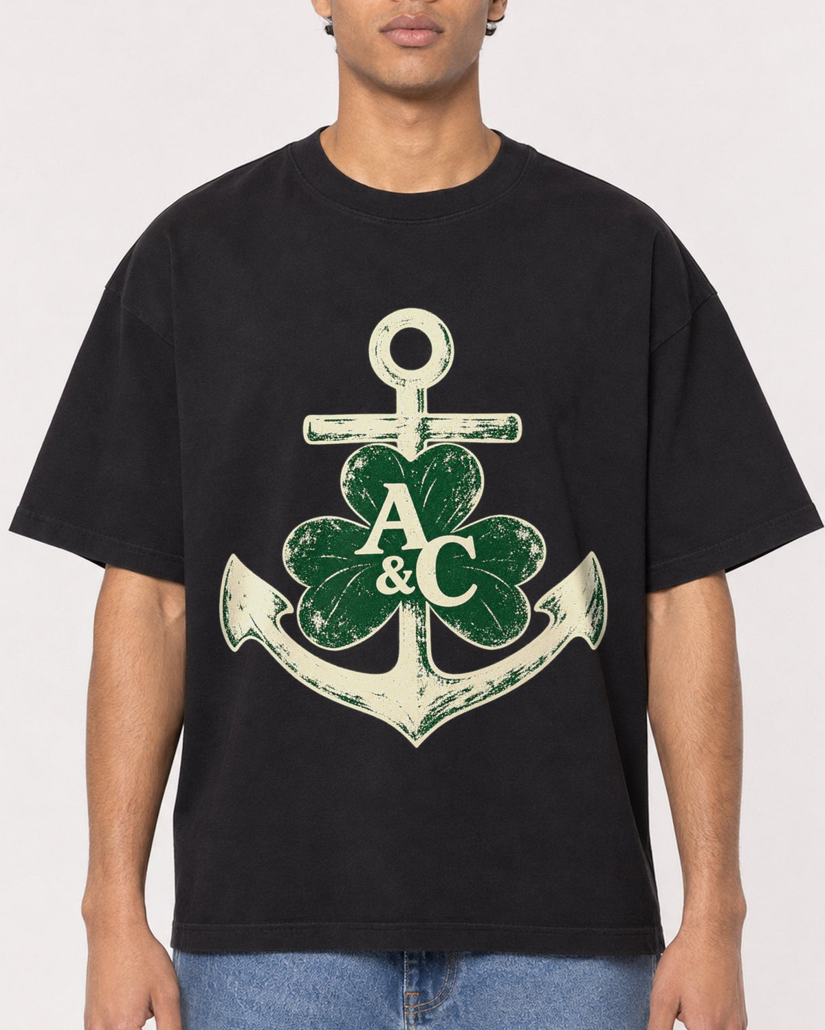 Mockup Boxy Heavyweight Tee Black male close-up 10