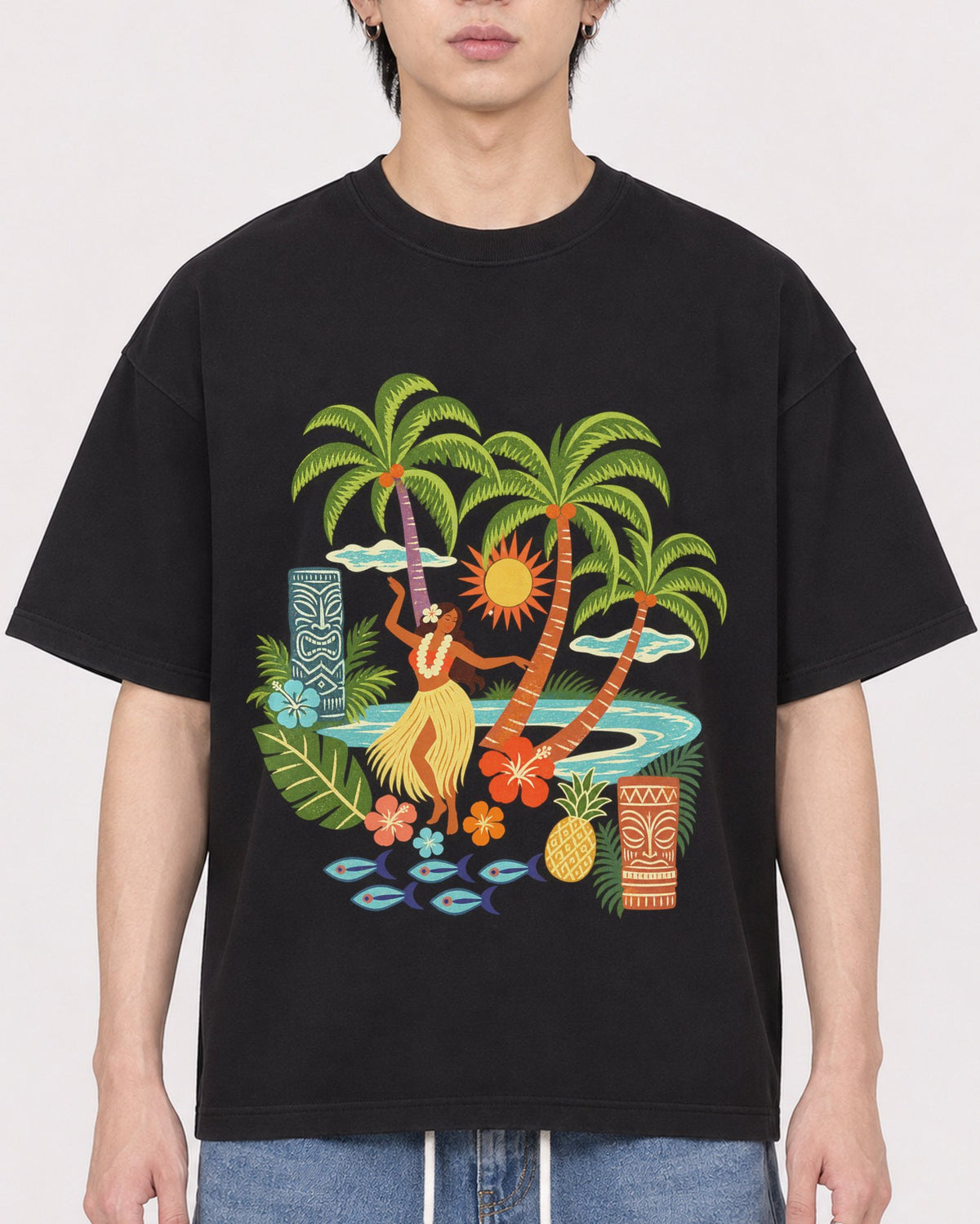 Mockup Boxy Heavyweight Tee Black male close-up 11