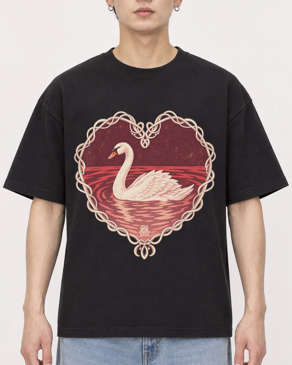 Mockup Boxy Heavyweight Tee Black male close-up 01