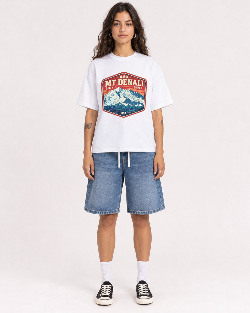 Mockup Boxy Heavyweight Tee White female full-body 06