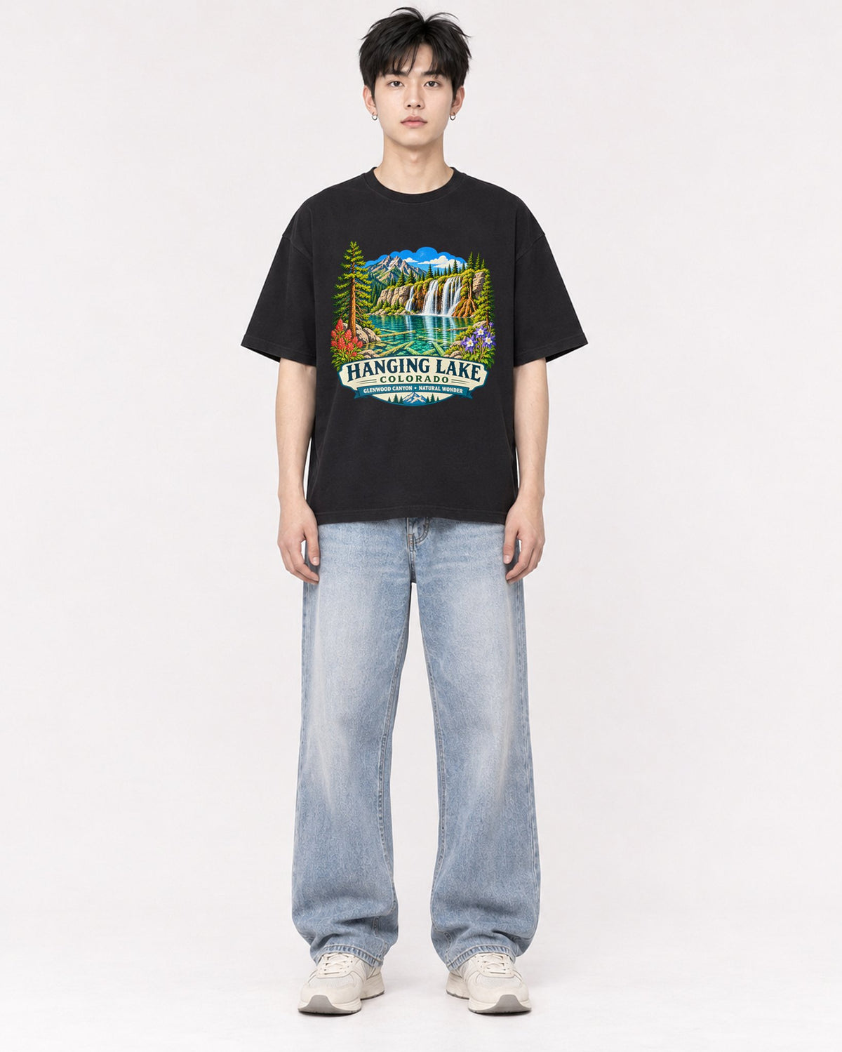 Mockup Boxy Heavyweight Tee Black male full-body 01