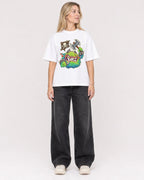 Mockup Boxy Heavyweight Tee White female full-body 08