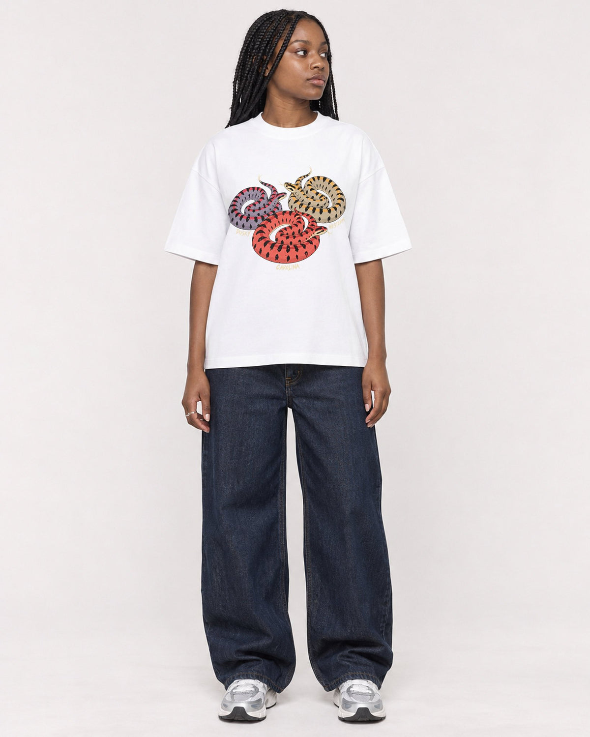 Mockup Boxy Heavyweight Tee White female full-body 04