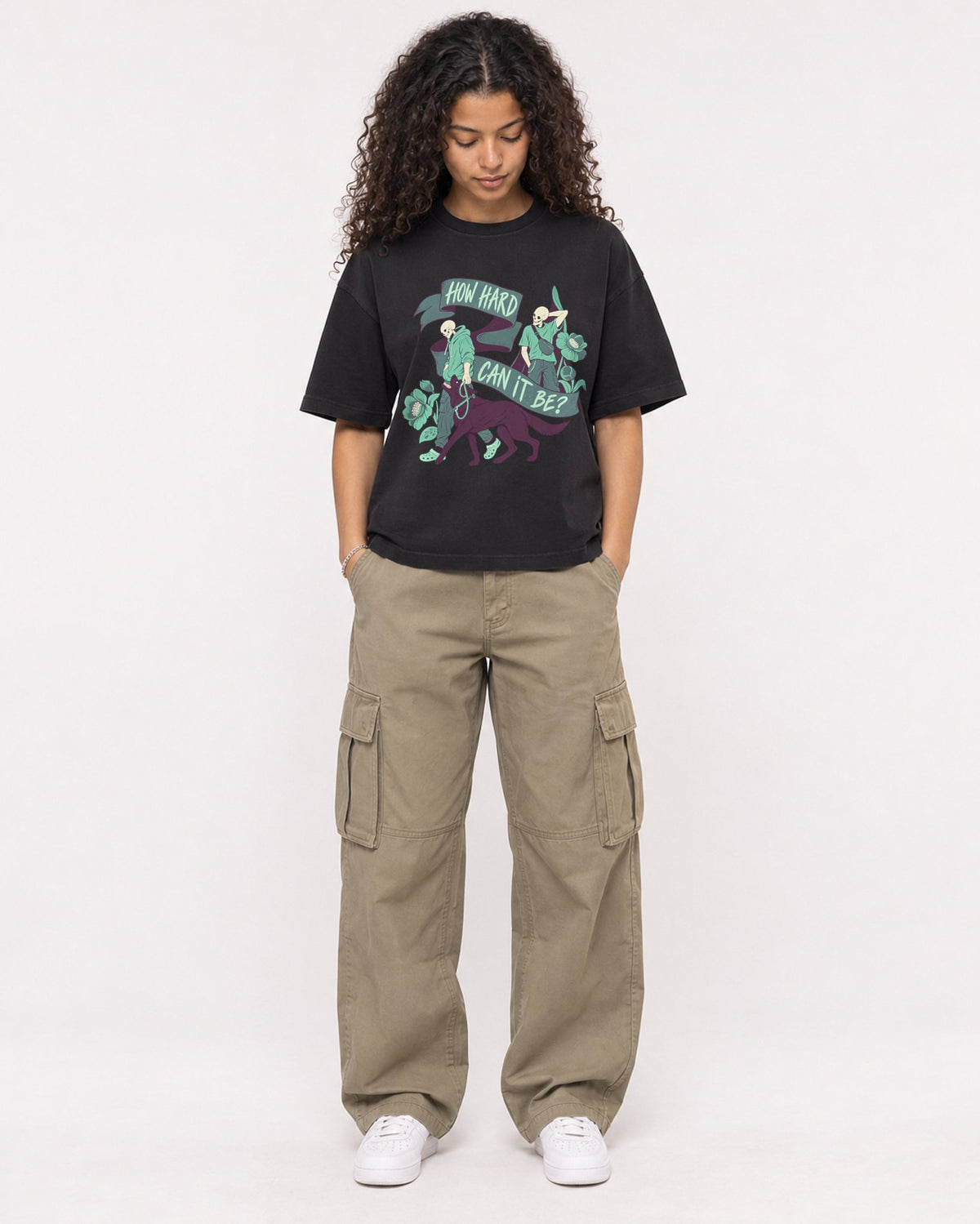 Mockup Boxy Heavyweight Tee Black female full-body 10