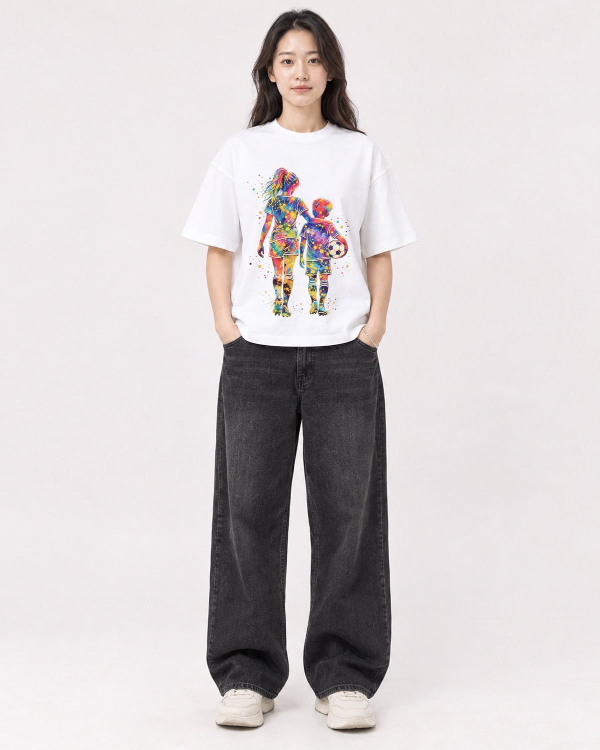 Mockup Boxy Heavyweight Tee White female full-body 03