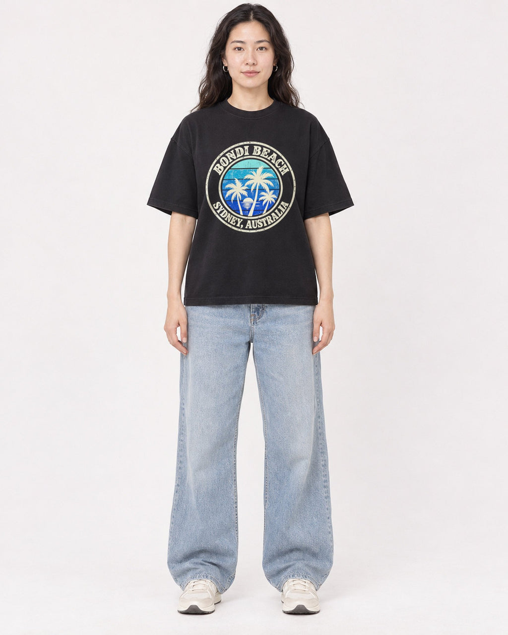 Mockup Boxy Heavyweight Tee Black female full-body 03