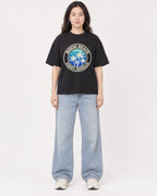 Mockup Boxy Heavyweight Tee Black female full-body 03