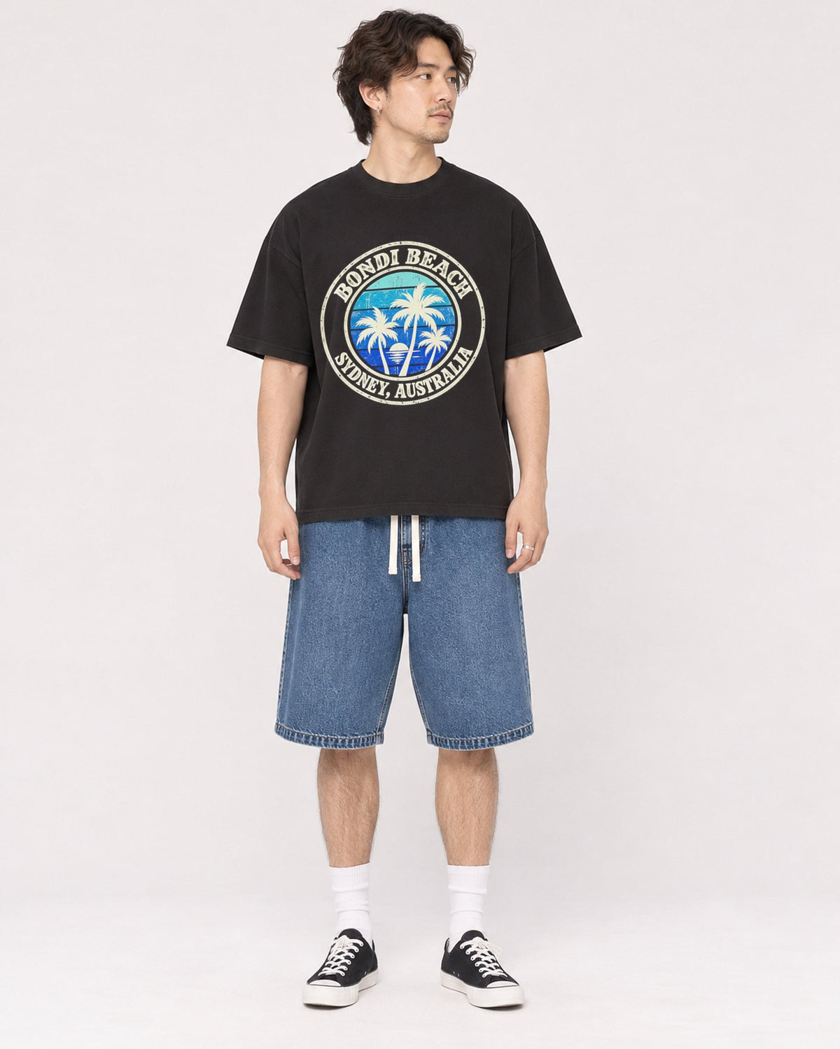 Mockup Boxy Heavyweight Tee Black male full-body 03