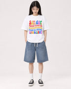 Mockup Boxy Heavyweight Tee White female full-body 01