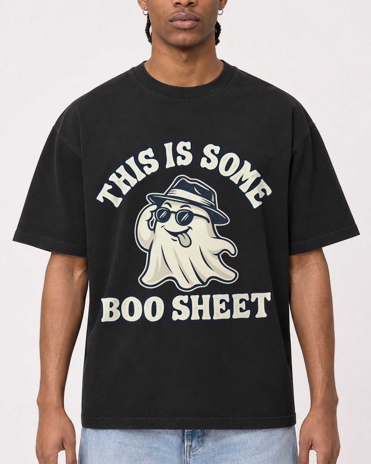 Mockup Boxy Heavyweight Tee Black male close-up 25
