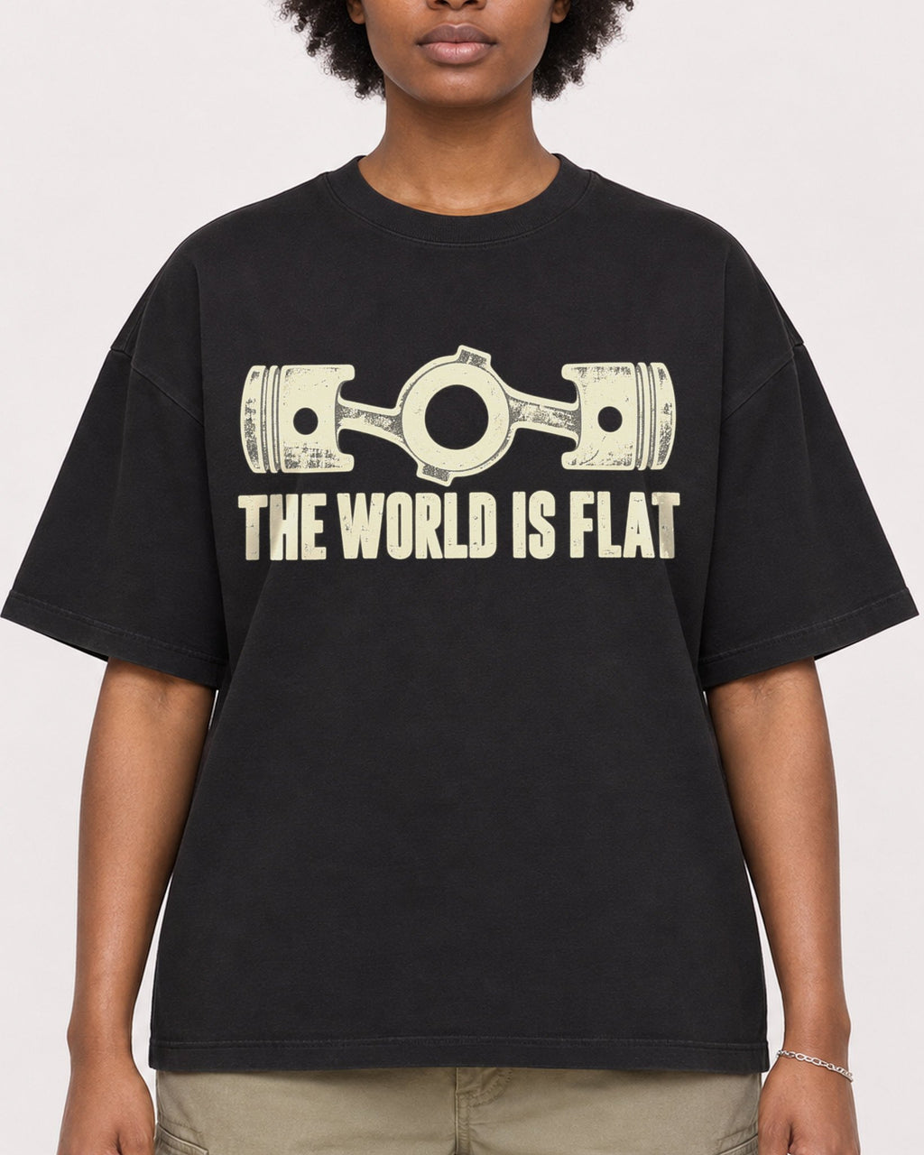 Mockup Boxy Heavyweight Tee Black female close-up 14