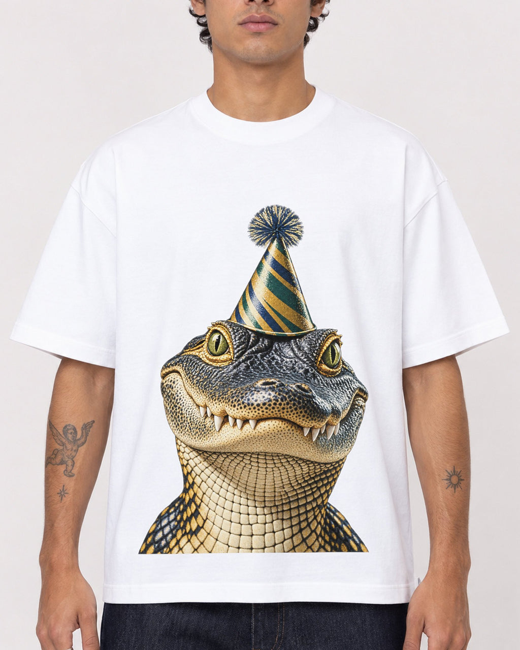 Mockup Boxy Heavyweight Tee White male close-up 06