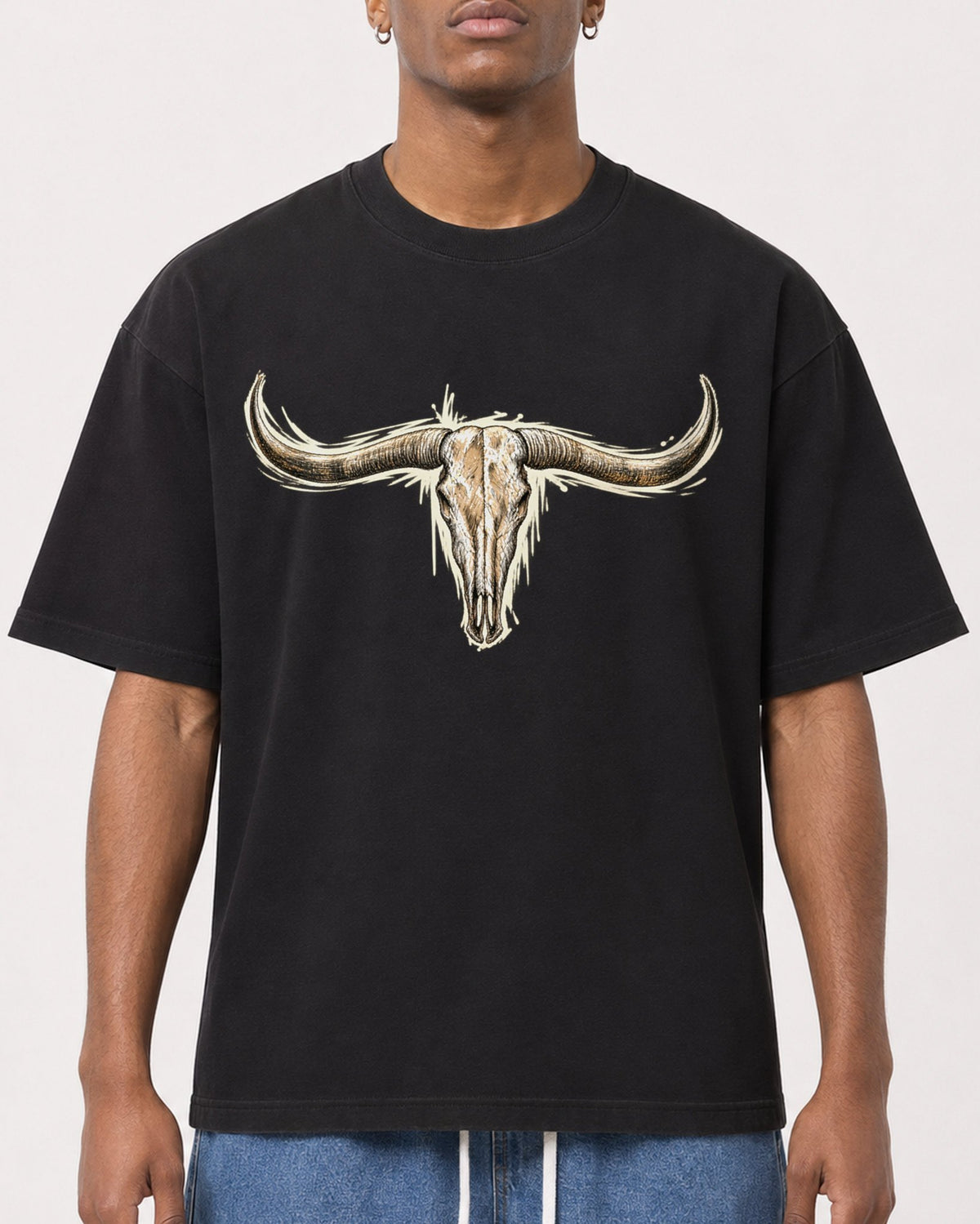 Mockup Boxy Heavyweight Tee Black male close-up 15