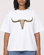 Mockup Boxy Heavyweight Tee White female close-up 15