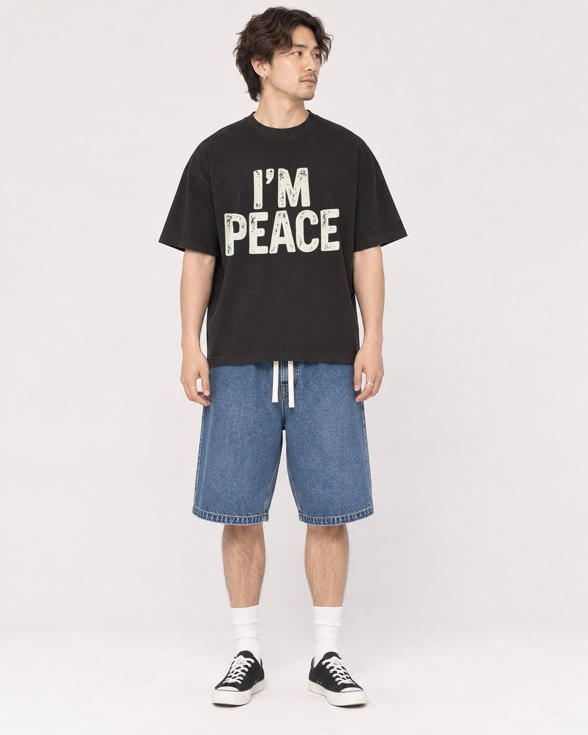 Mockup Boxy Heavyweight Tee Black male full-body 03