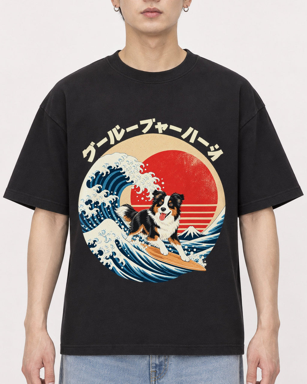 Mockup Boxy Heavyweight Tee Black male close-up 01