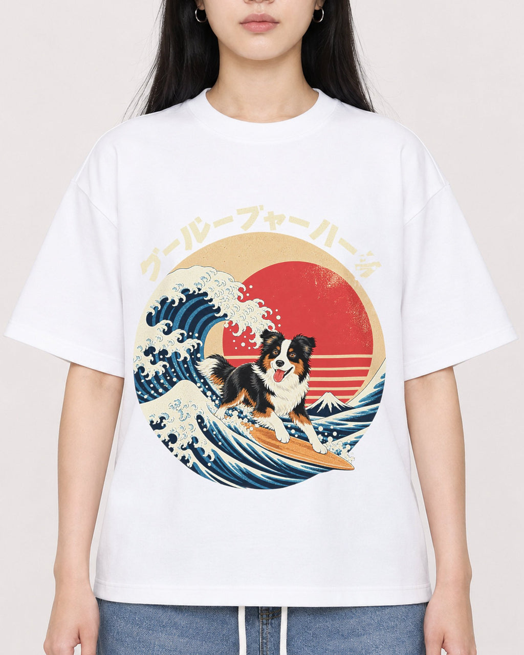 Mockup Boxy Heavyweight Tee White female close-up 01
