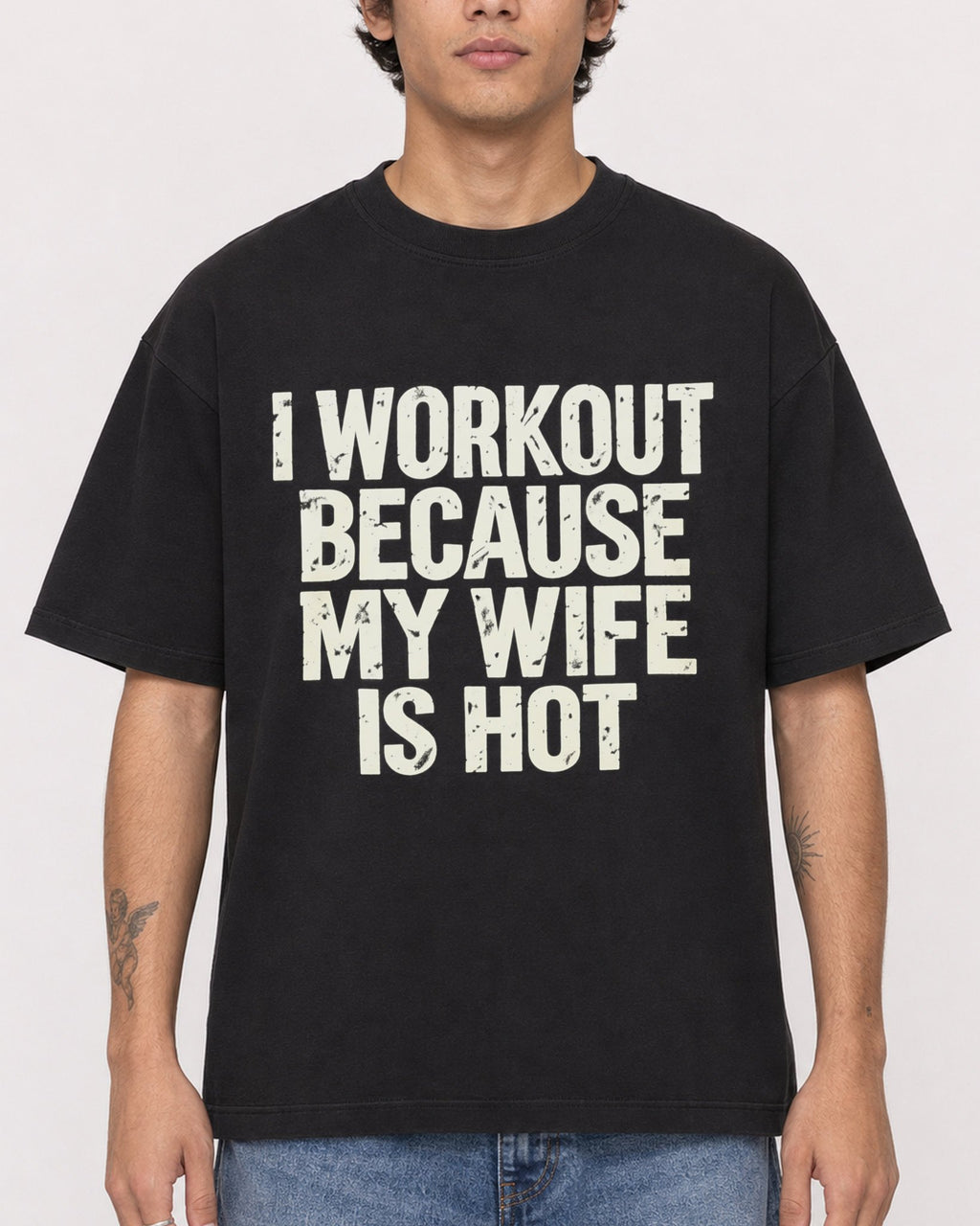 Mockup Boxy Heavyweight Tee Black male close-up 06