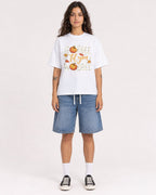 Mockup Boxy Heavyweight Tee White female full-body 06