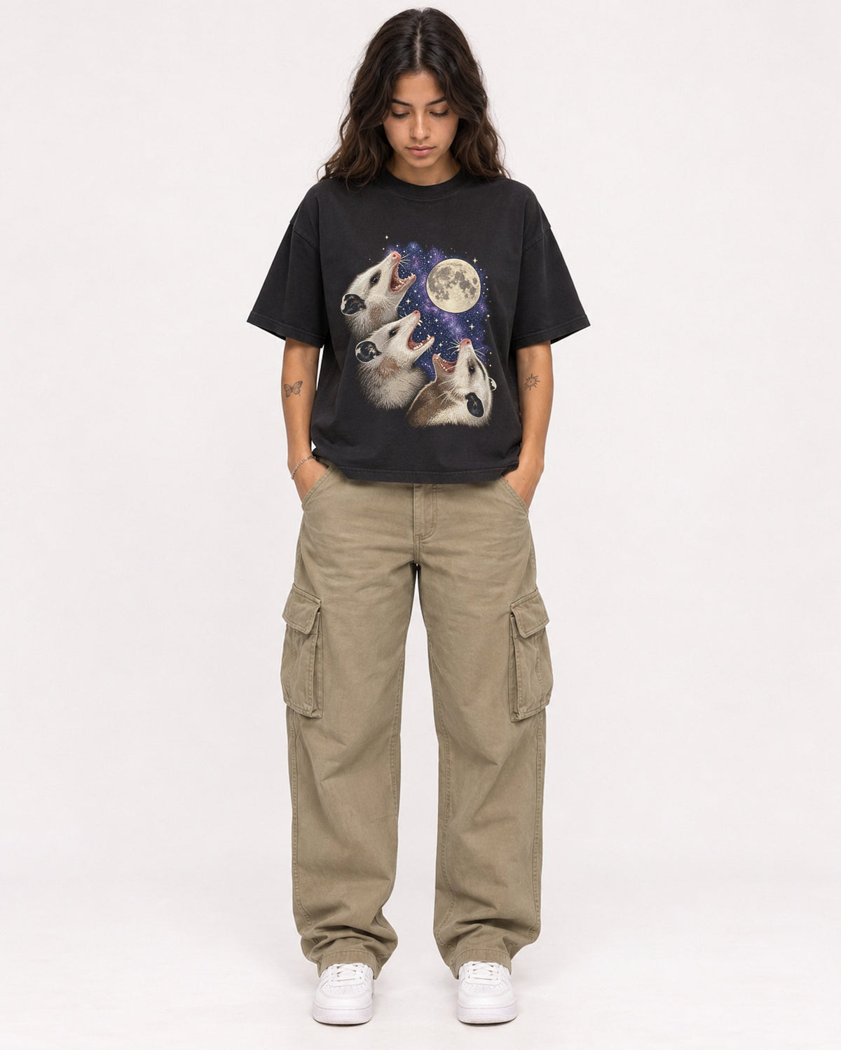 Mockup Boxy Heavyweight Tee Black female full-body 06