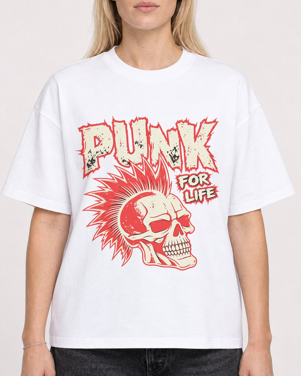 Mockup Boxy Heavyweight Tee White female close-up 08