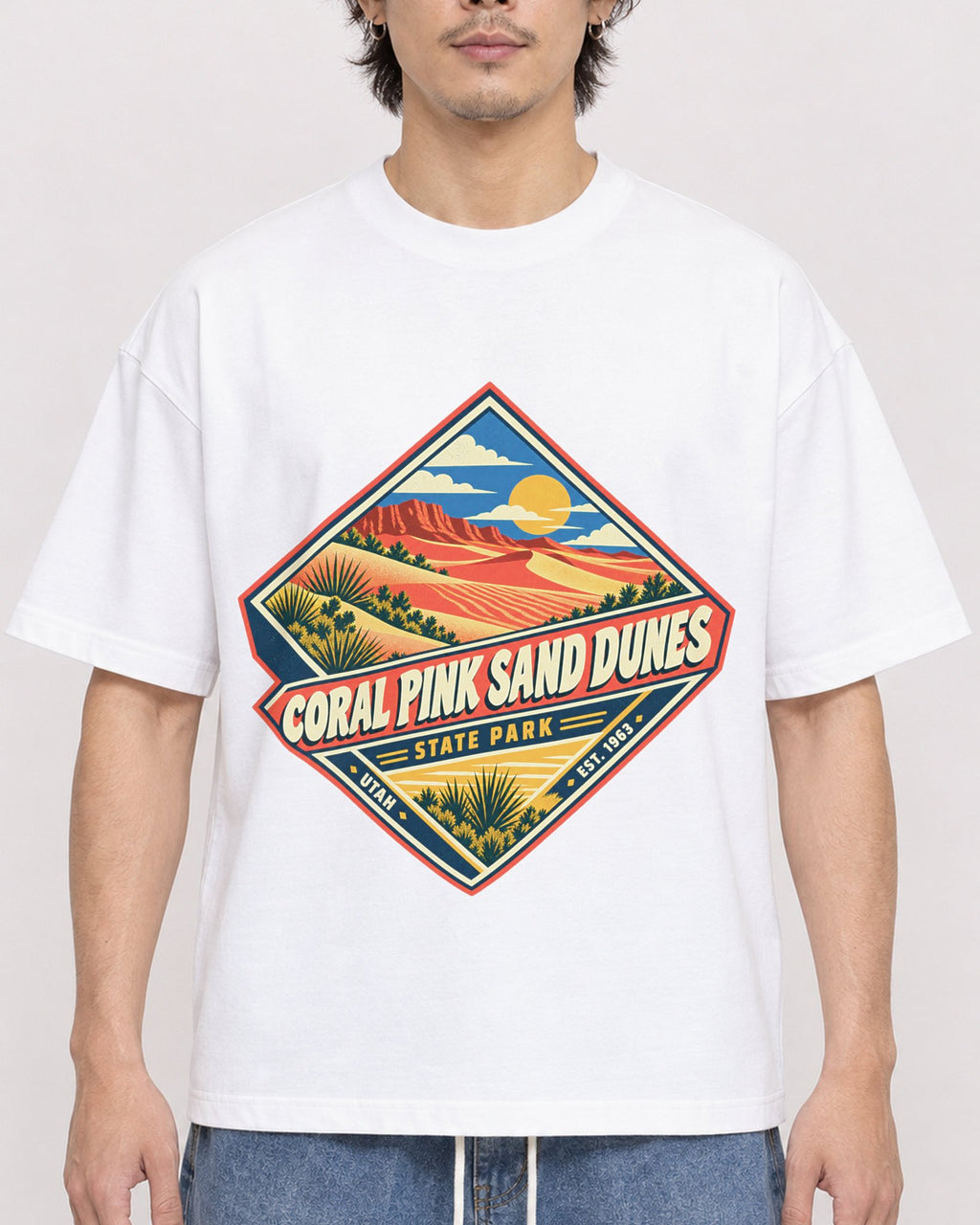 Mockup Boxy Heavyweight Tee White male close-up 03