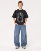 Mockup Boxy Heavyweight Tee Black female full-body 28