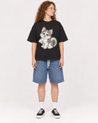 Mockup Boxy Heavyweight Tee Black female full-body 09