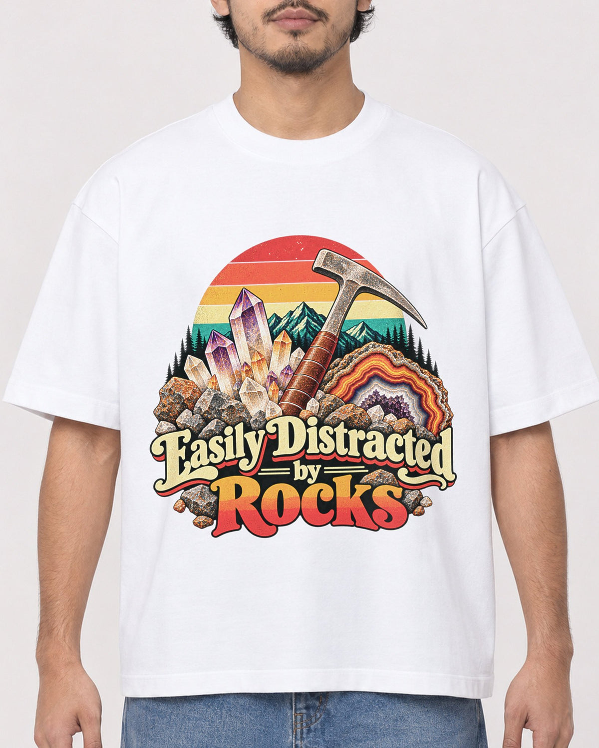 Mockup Boxy Heavyweight Tee White male close-up 02