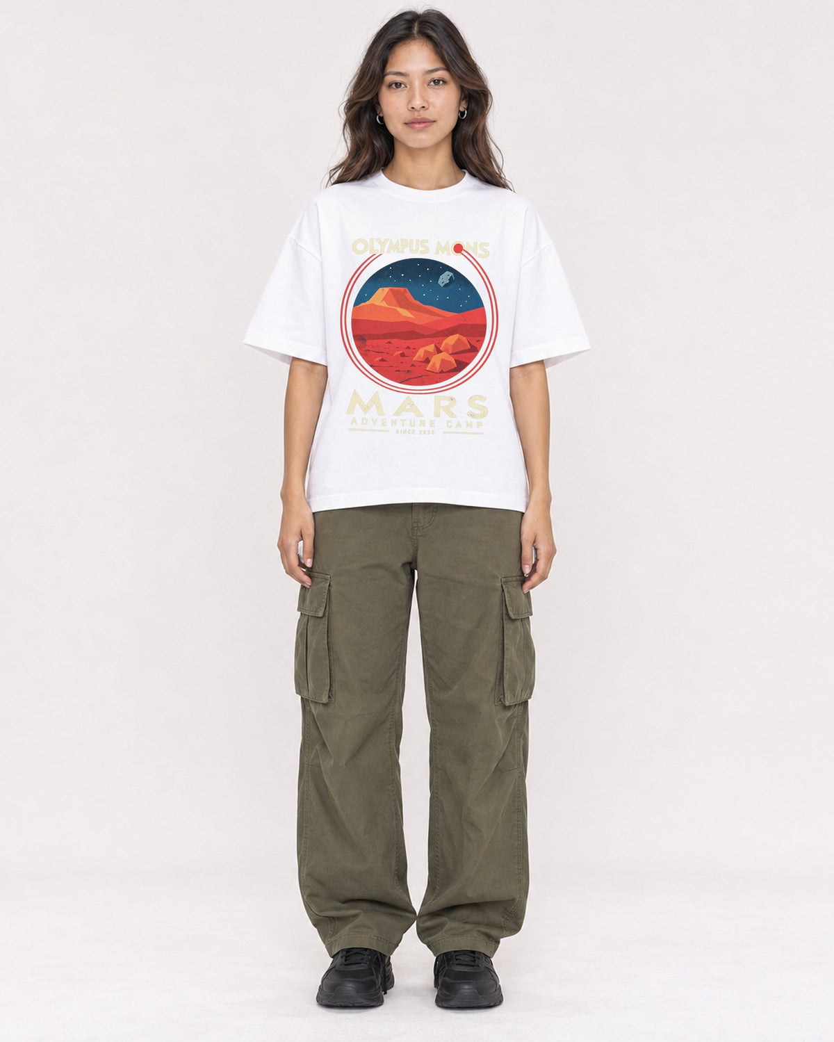 Mockup Boxy Heavyweight Tee White female full-body 02