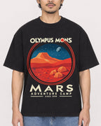 Mockup Boxy Heavyweight Tee Black male close-up 02