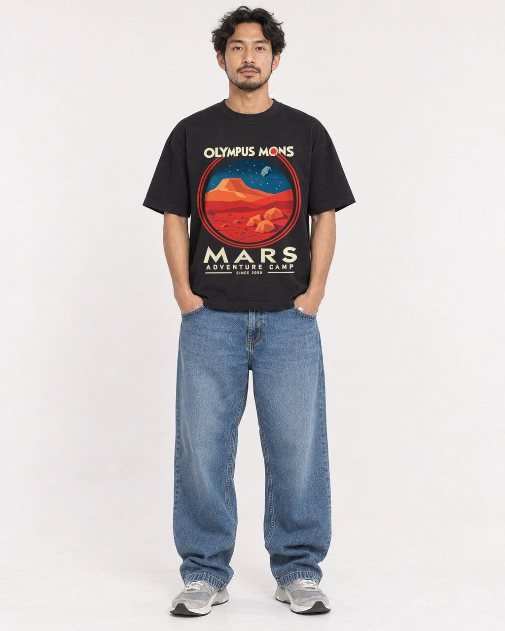 Mockup Boxy Heavyweight Tee Black male full-body 02