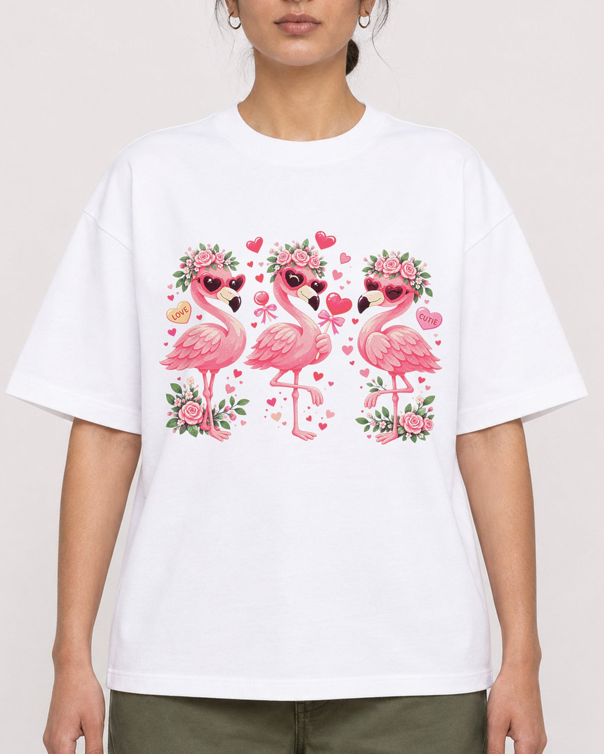 Mockup Boxy Heavyweight Tee White female close-up 17