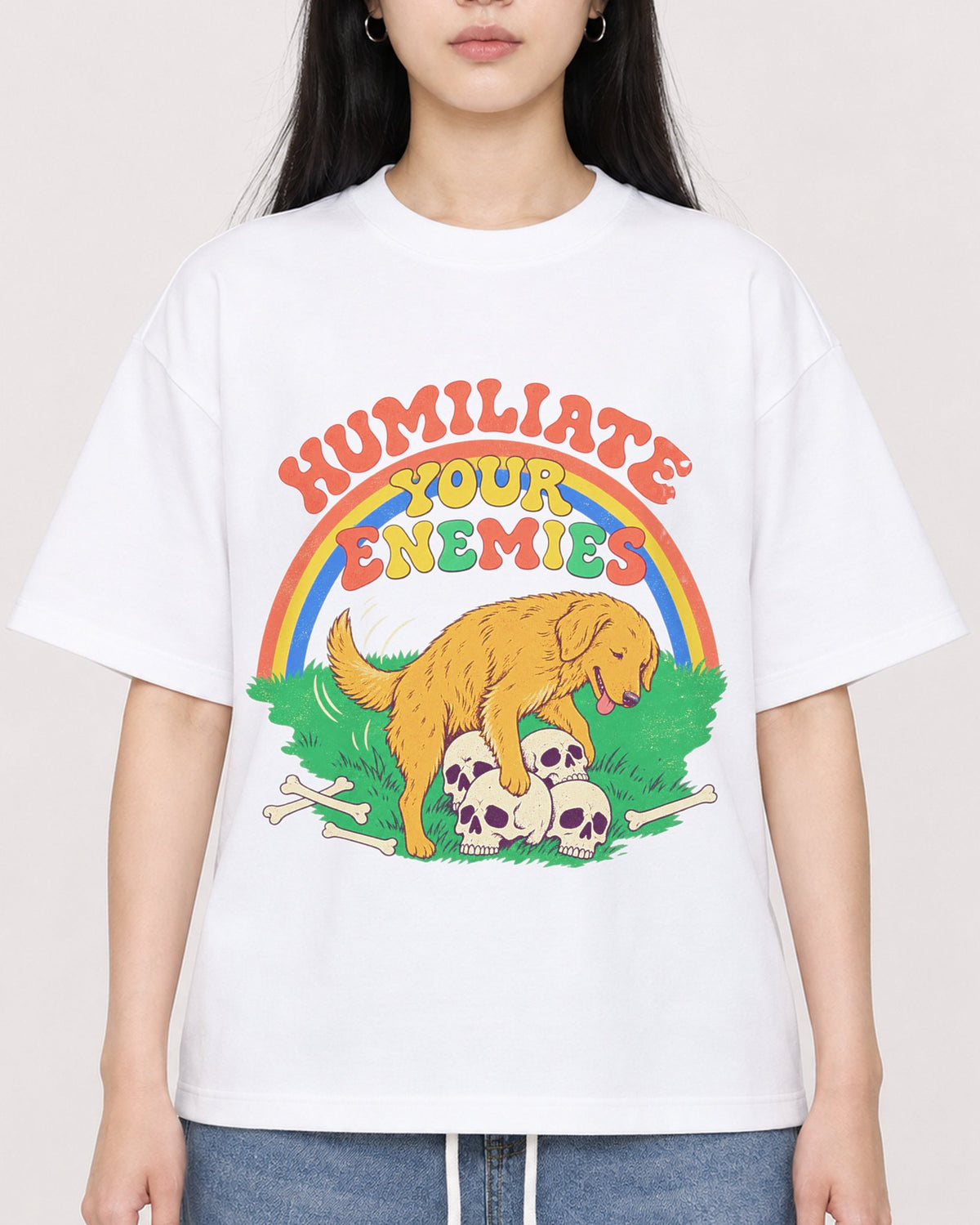 Mockup Boxy Heavyweight Tee White female close-up 01
