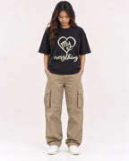 Mockup Boxy Heavyweight Tee Black female full-body 02