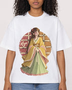 Mockup Boxy Heavyweight Tee White female close-up 05