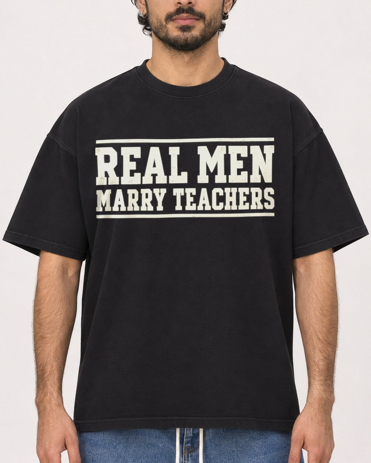 Mockup Boxy Heavyweight Tee Black male close-up 47