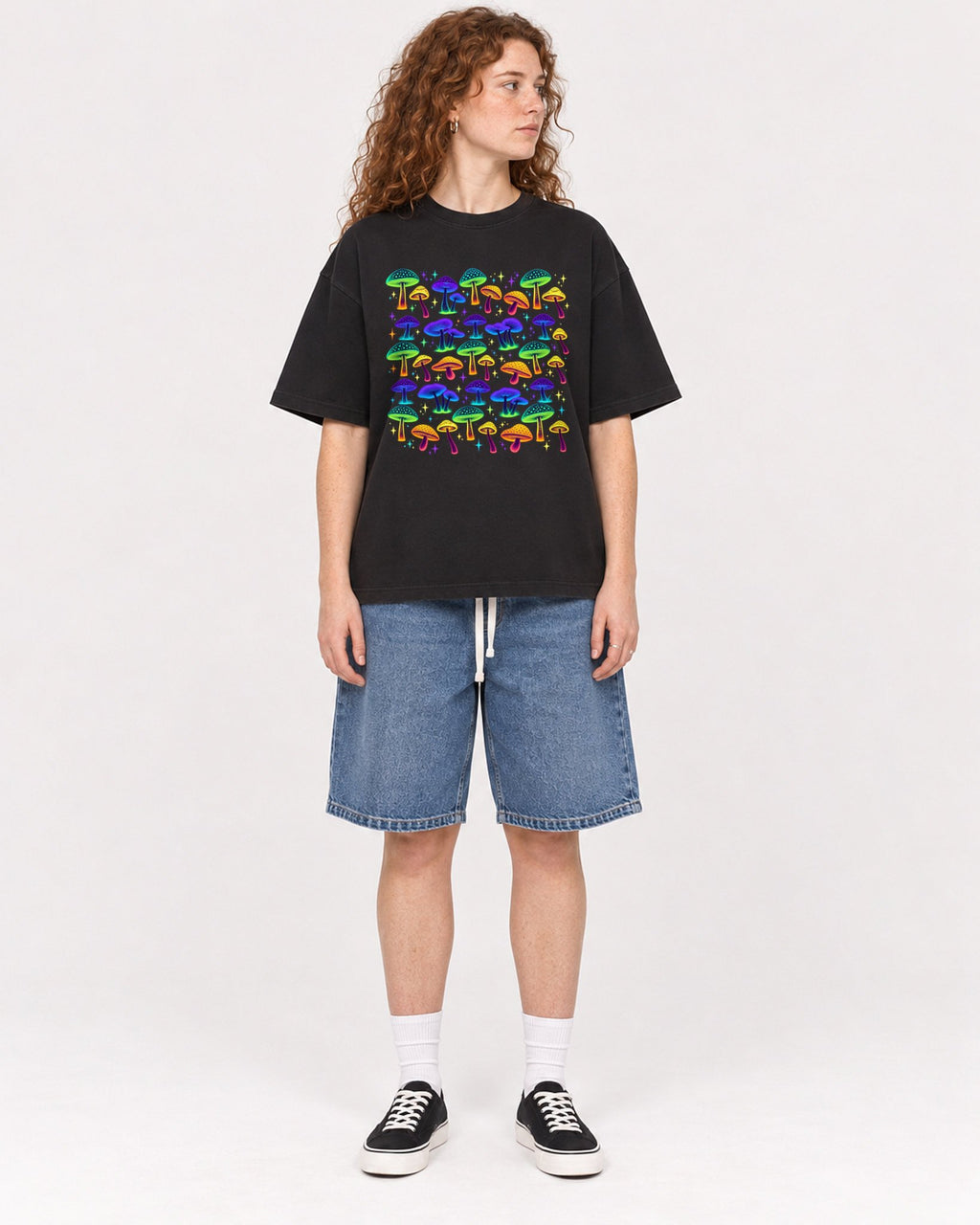 Mockup Boxy Heavyweight Tee Black female full-body 09