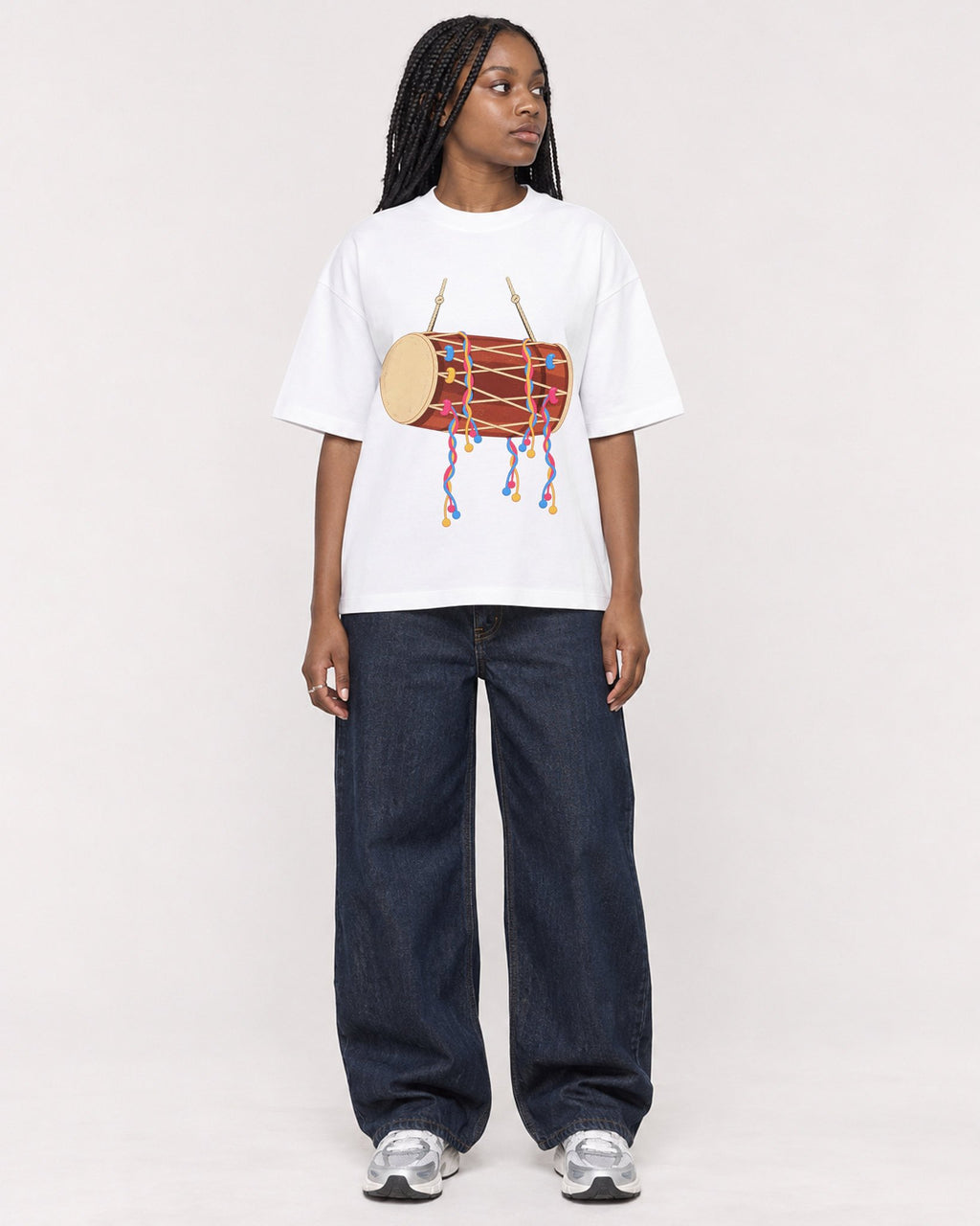 Mockup Boxy Heavyweight Tee White female full-body 04