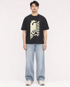 Mockup Boxy Heavyweight Tee Black male full-body 13