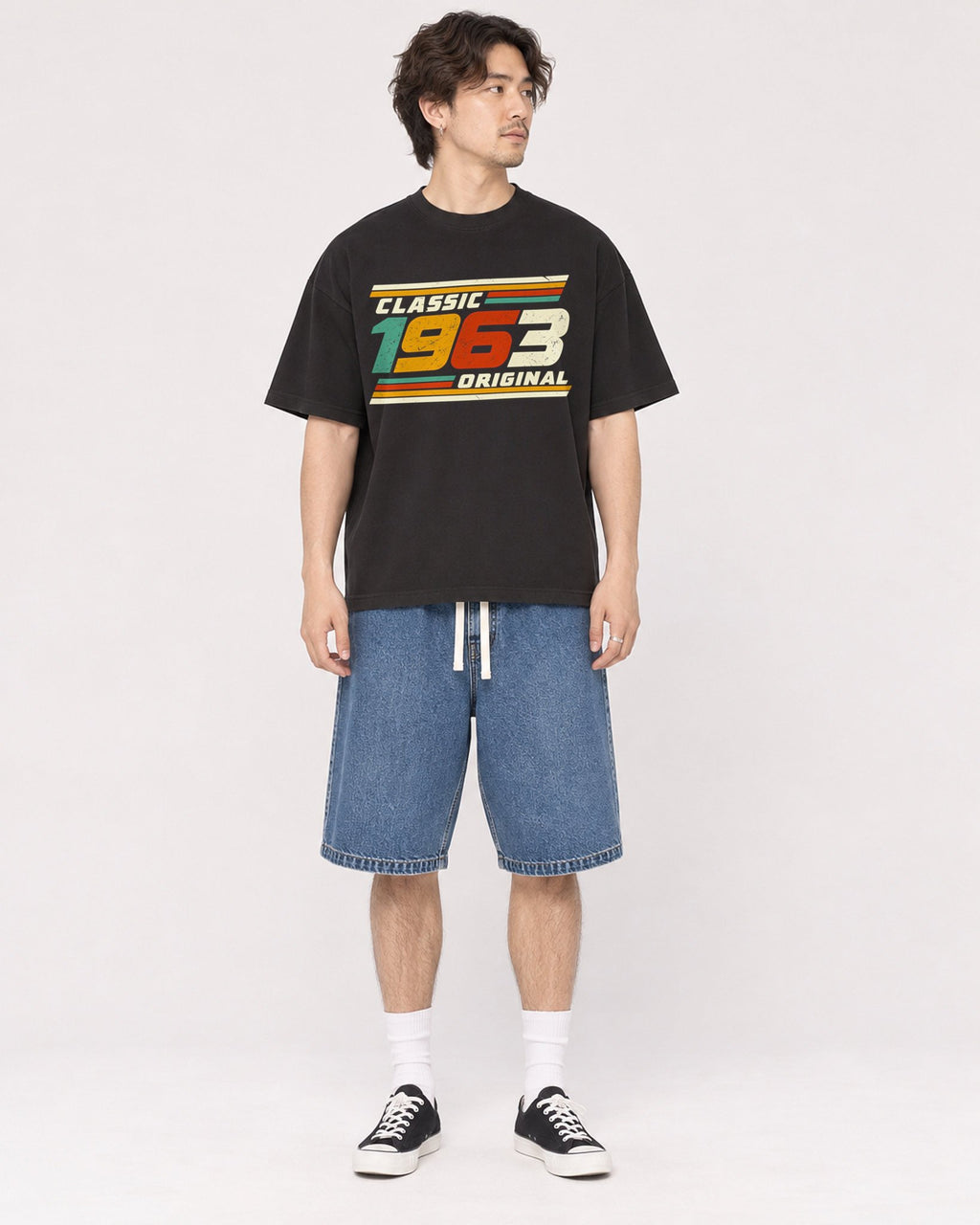 Mockup Boxy Heavyweight Tee Black male full-body 03