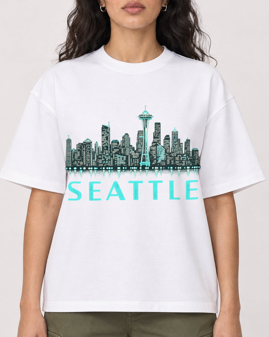 Mockup Boxy Heavyweight Tee White female close-up 07