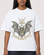Mockup Boxy Heavyweight Tee White female close-up 04