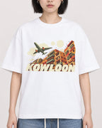 Mockup Boxy Heavyweight Tee White female close-up 11