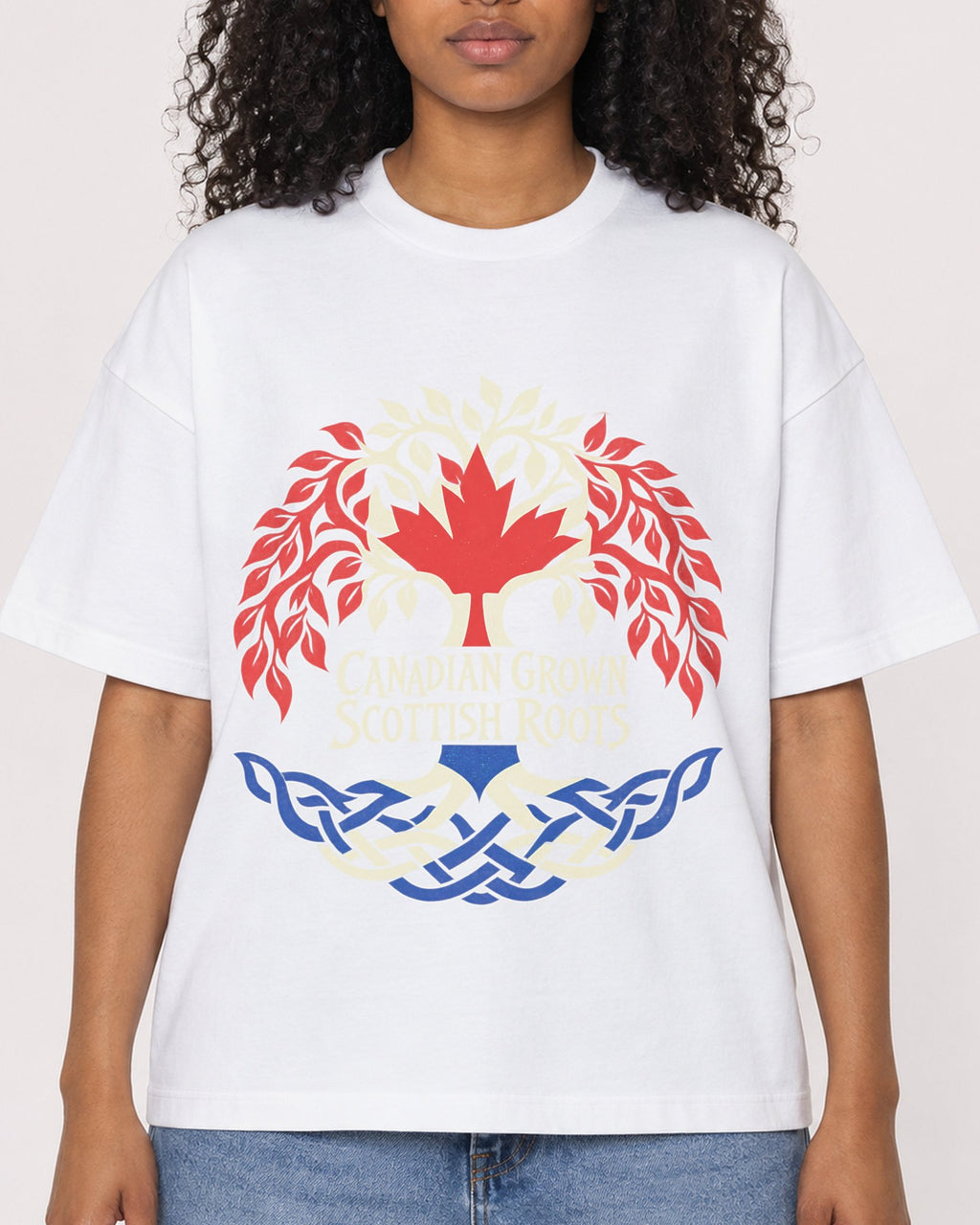 Mockup Boxy Heavyweight Tee White female close-up 05